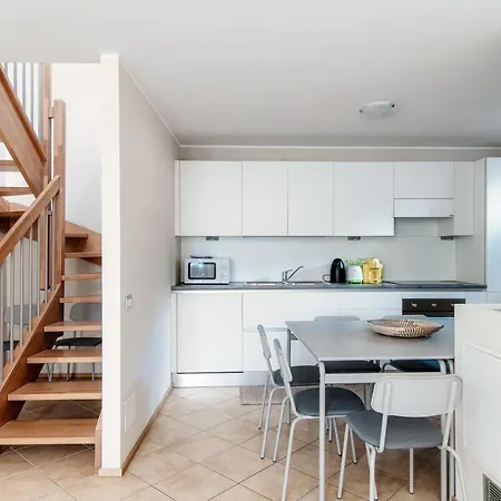 Sky Attic 72 - The House Of Travelers Apartament Como